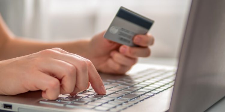 How thousands of Americans got caught in fintech’s false promise